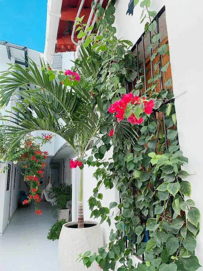 Comunidad Calle 13 Hotel Boutique Santa Marta